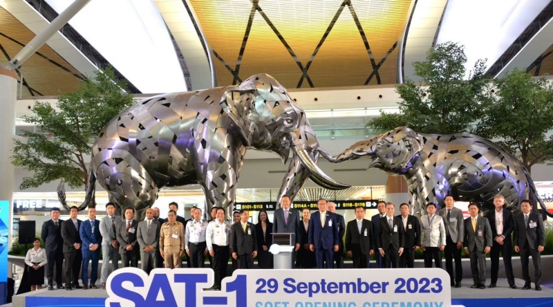 BAFS ร่วมงานพิธีเปิดอาคาร SAT-1 สนามบินสุวรรณภูมิ รองรับผู้โดยสารที่เพิ่มขึ้น หลุมจอดที่มากขึ้น กระตุ้นการท่องเที่ยวประเทศไทย